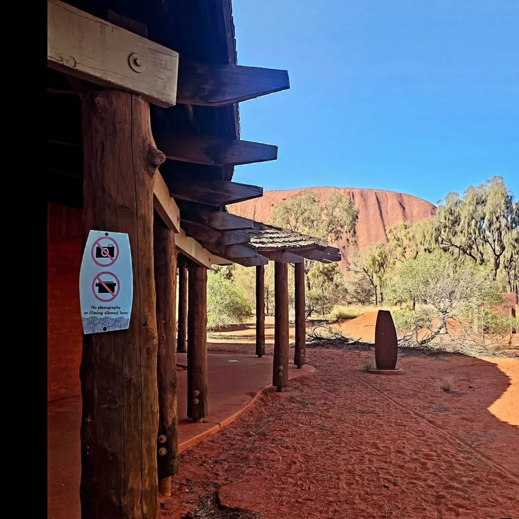 Uluru-Kata Tjuta Cultural Centre