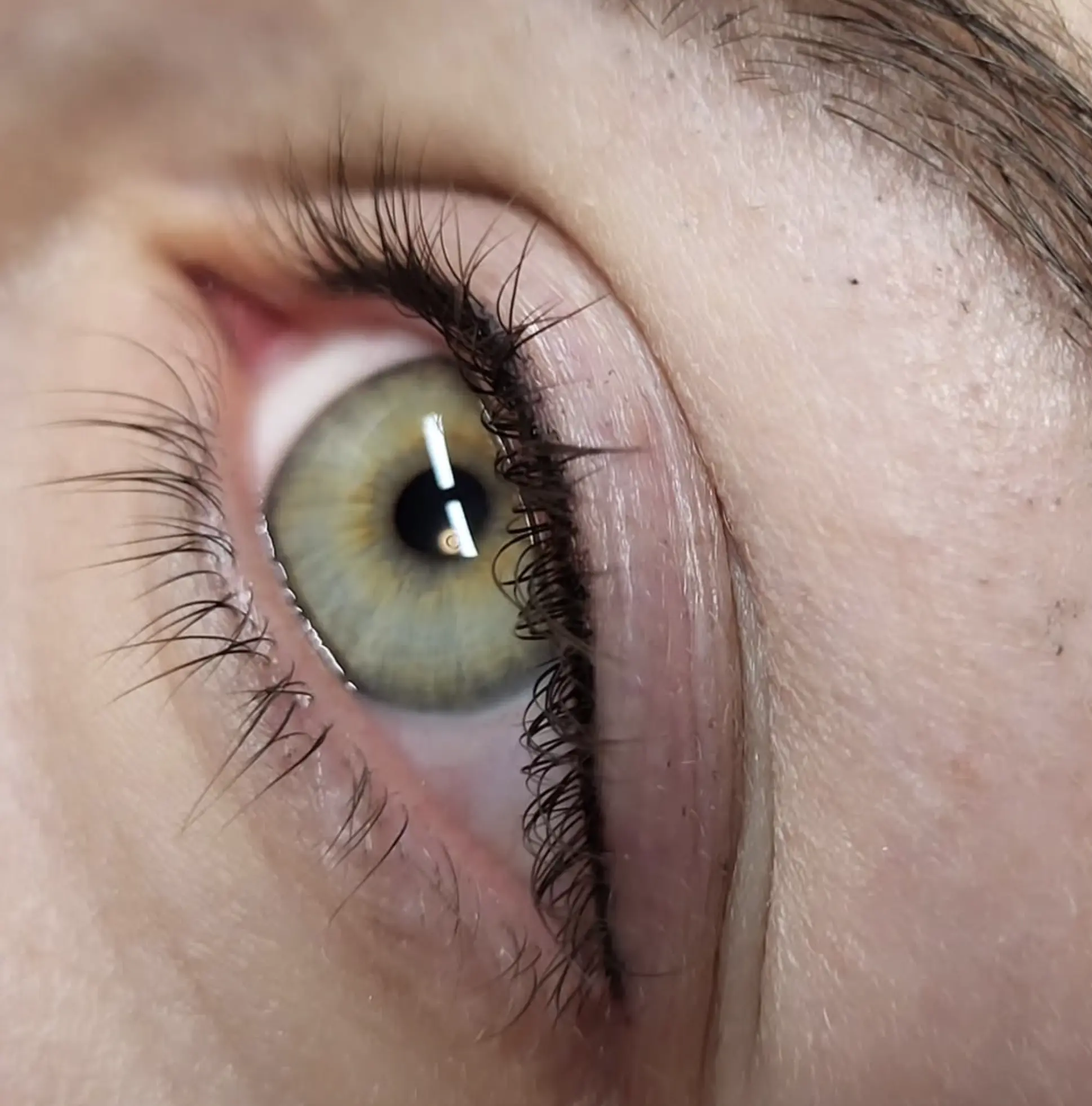 best cleanser for eyelash extensions
